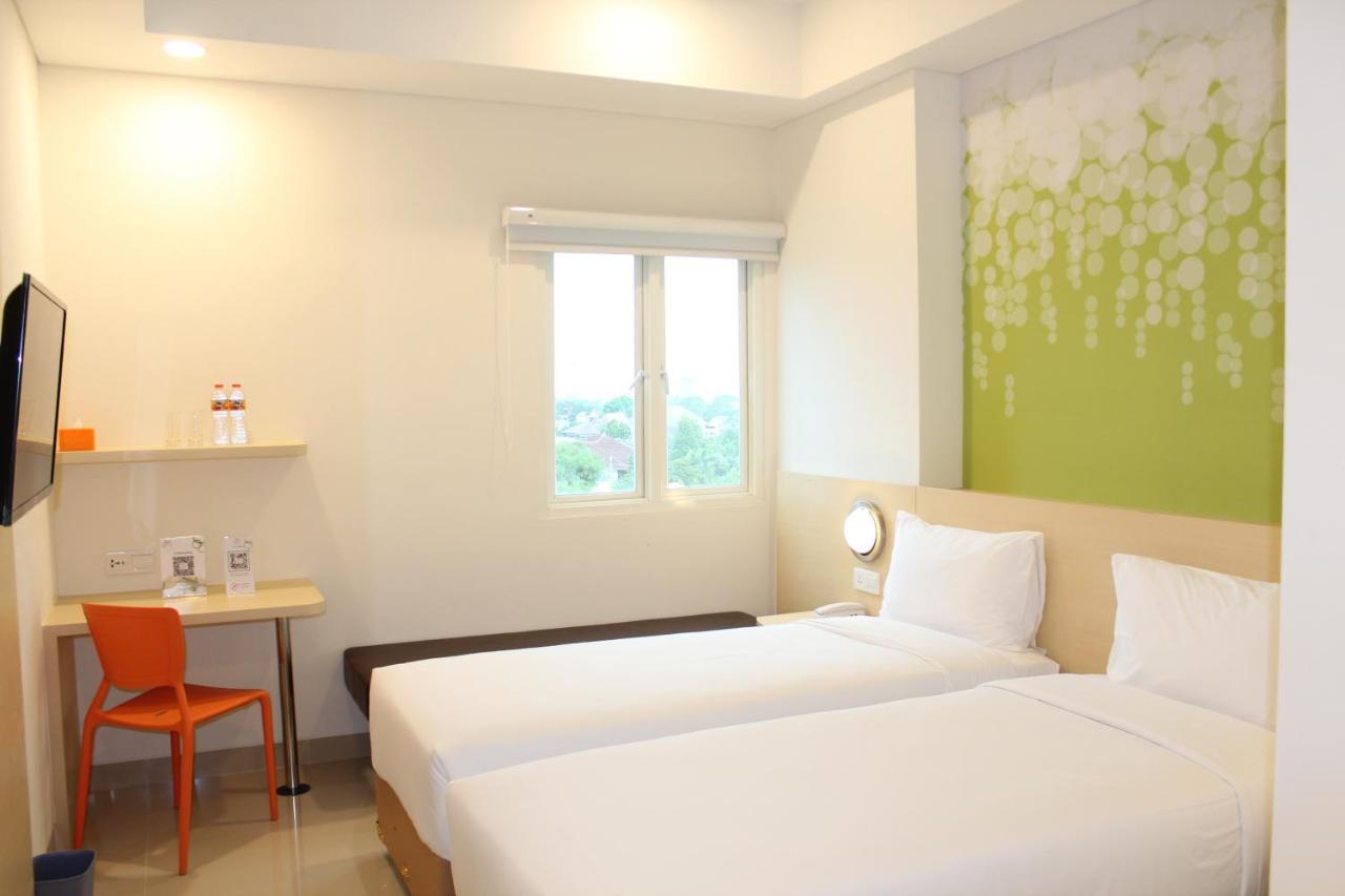 Zest Parang Raja Solo By Swiss-Belhotel International Bonorejo Ngoại thất bức ảnh