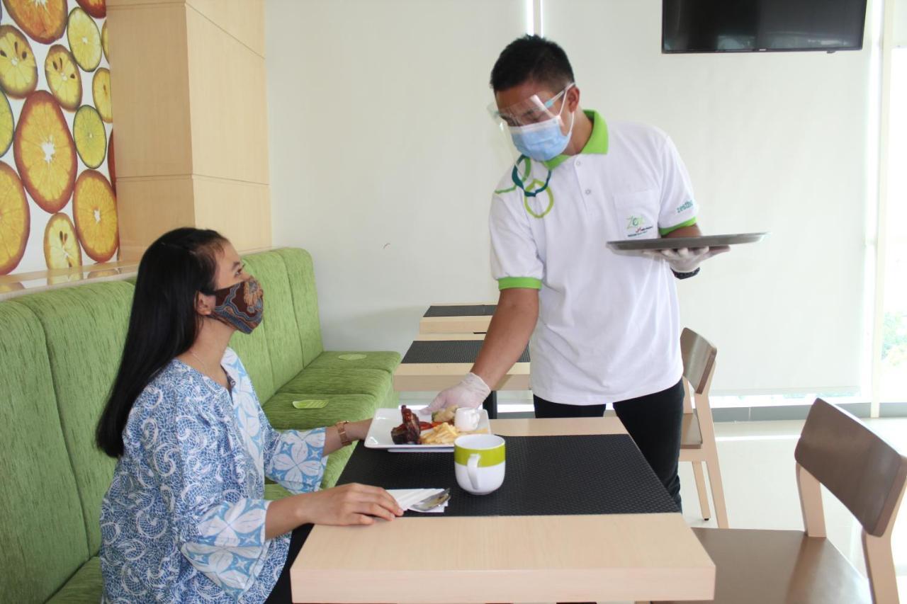 Zest Parang Raja Solo By Swiss-Belhotel International Bonorejo Ngoại thất bức ảnh