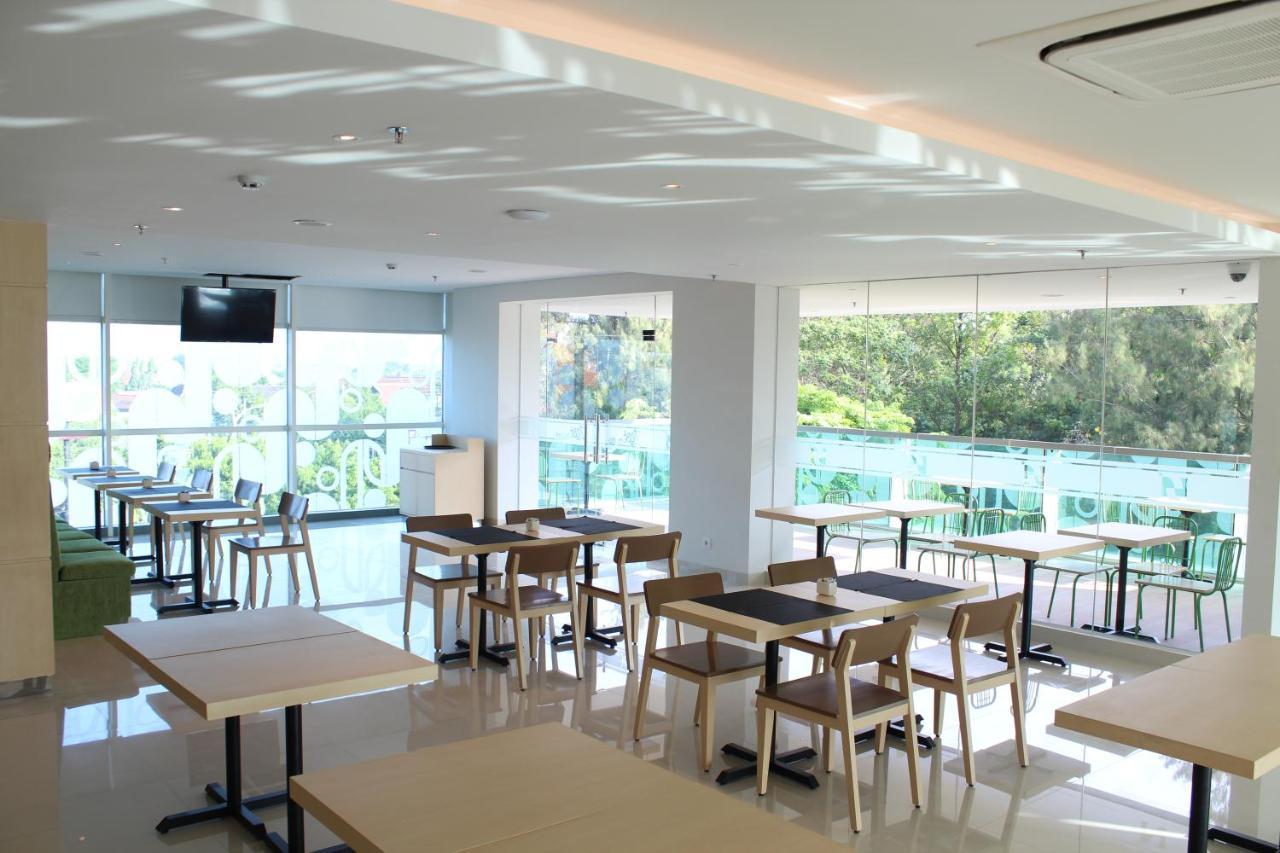 Zest Parang Raja Solo By Swiss-Belhotel International Bonorejo Ngoại thất bức ảnh