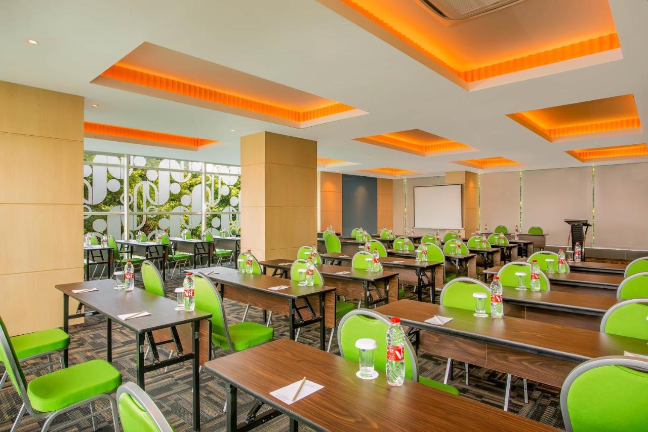 Zest Parang Raja Solo By Swiss-Belhotel International Bonorejo Ngoại thất bức ảnh