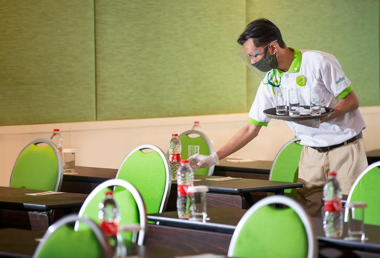 Zest Parang Raja Solo By Swiss-Belhotel International Bonorejo Ngoại thất bức ảnh